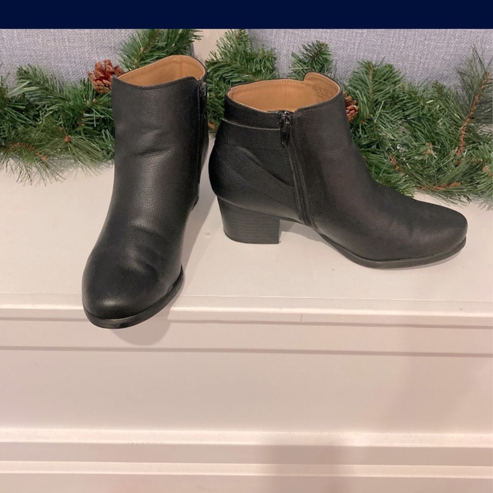 Natural Soul Ankle Boots